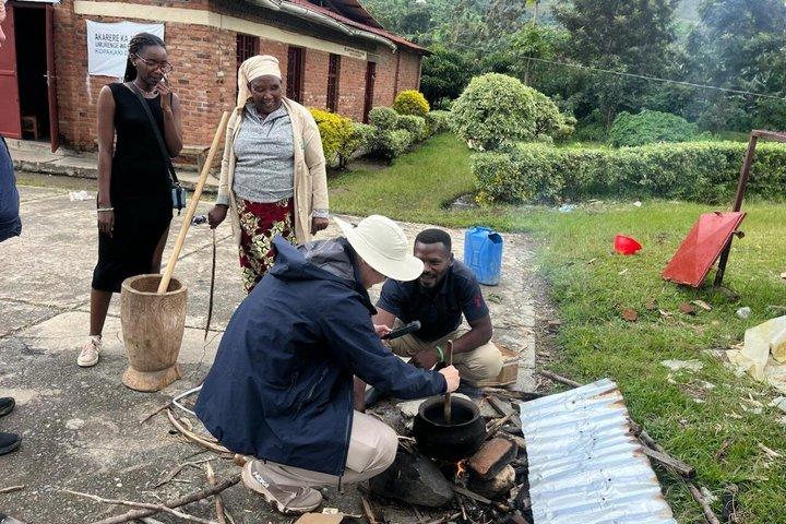 1 dag Lake Kivu äventyr, naturskön vandring & kaffeplantage Tour