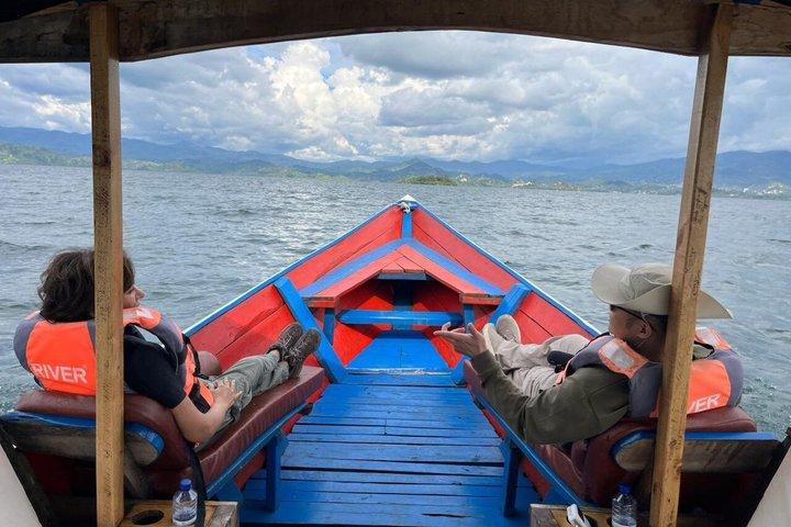 1 dag Lake Kivu äventyr, naturskön vandring & kaffeplantage Tour