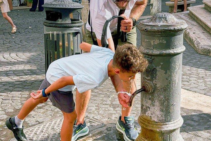 古代ローマの中心部でのパスタ、ピザ、ジェラートのグルメ ツアー