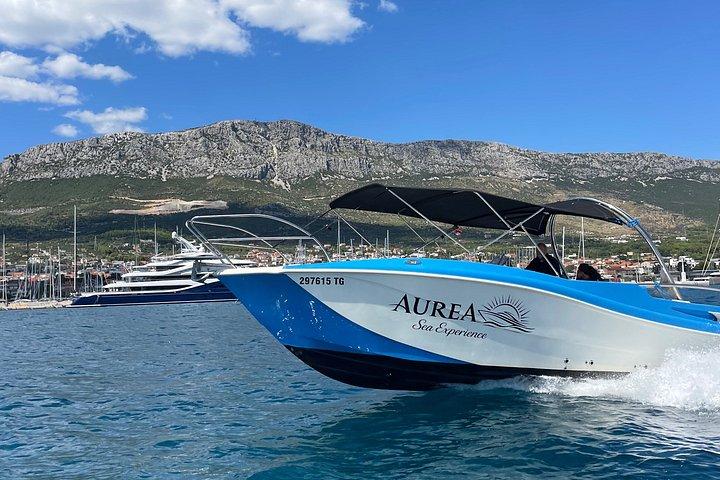 TROGIR:ブルーラグーン半日&シュノーケリング付き3島ツアー
