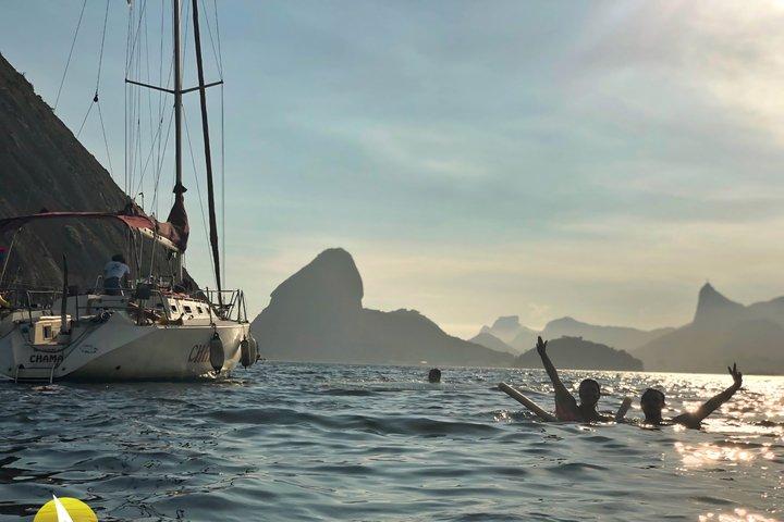 Rio de Janeiro Sunset Sailing Tour with Drinks