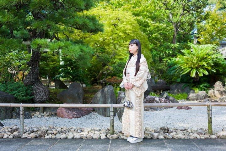 新宿御苑内プレミアムシルク着物レンタル