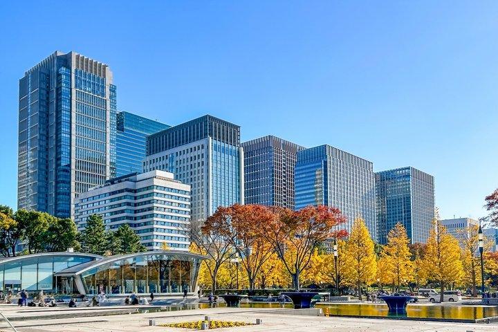 皇居と丸の内ウォーターフロント観光