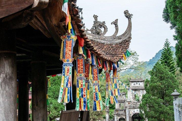Hanoi: Quang Phu Cau Incense Village & Perfume Pagoda 1 Day Tour