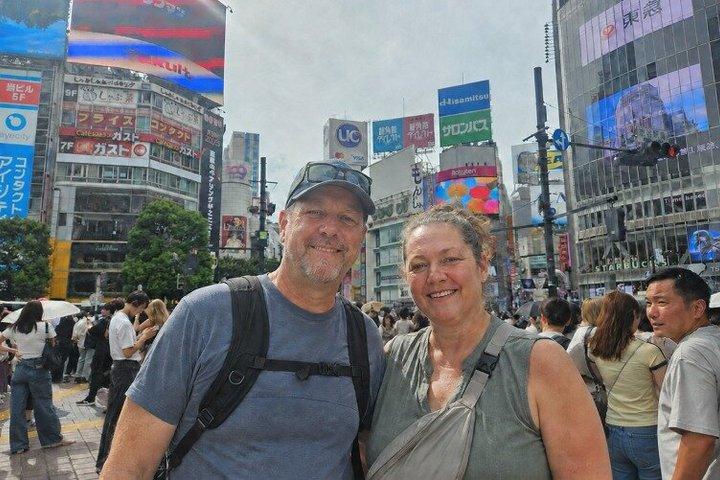東京 : プライベート渋谷交差点&ハチ公散策ツアー