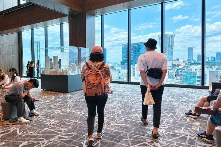 東京 : プライベート渋谷交差点&ハチ公散策ツアー
