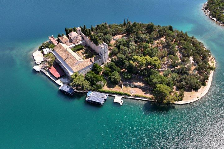 Private Sarajevo Tour from Dubrovnik VIP Van