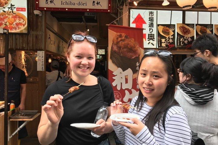 東京築地魚市場見学と寿司作りレッスン