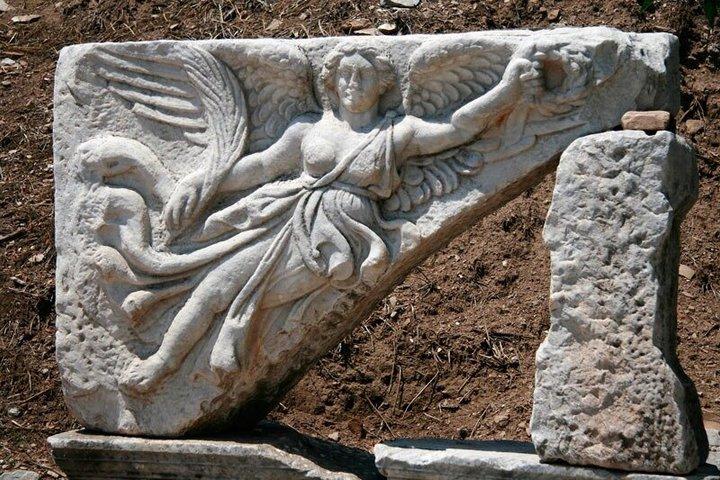 Ephesus Day Tour with Museum, Virgin Mary’s House, Artemis Temple