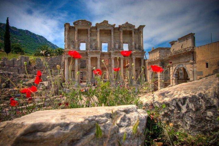 Ephesus Day Tour with Museum, Virgin Mary’s House, Artemis Temple