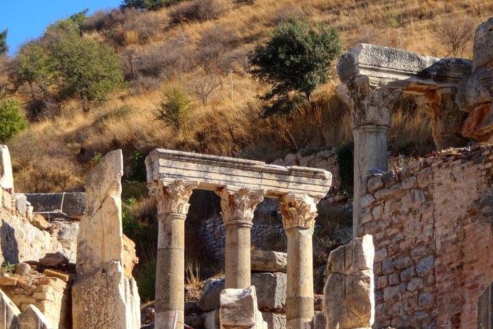 Ephesus Day Tour with Virgin Mary’s House, Isabey Mosque, Artemis