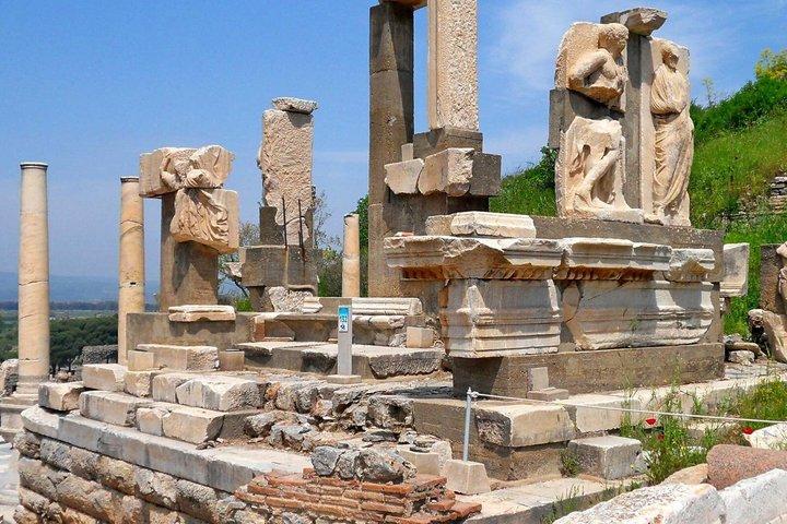 Ephesus Day Tour with Sirince Village and House of Virgin Mary