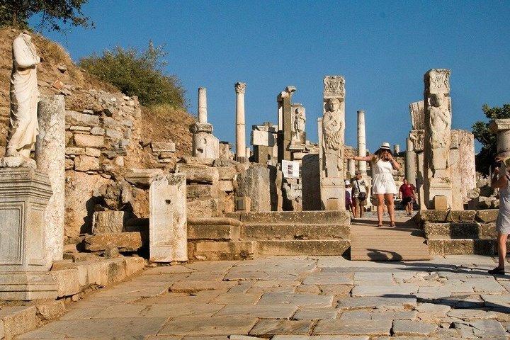 Ephesus Day Tour with Sirince Village, Temple of Artemis
