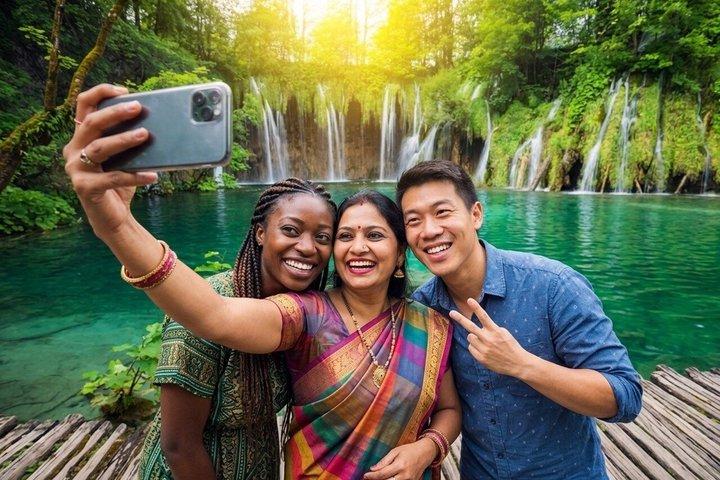 Zagreb: Plitvice with Ticket & Rastoke Guided Tour Boat Ride