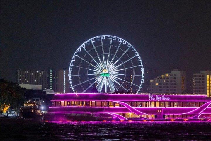 The Opulenceによるバンコク大晦日カウントダウンクルーズ