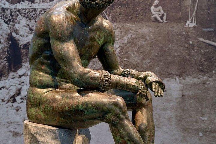 Palazzo Massimo y entrada al Museo Romano Antiguo con guía de la ciudad