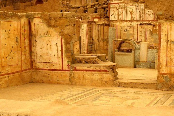 Ephesus Day Tour with Terrace Houses and Sirince Village