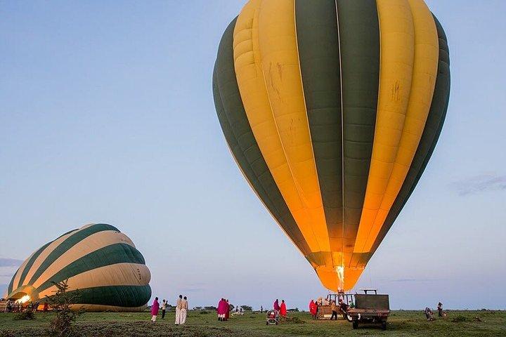 マーラ飛行3日間熱気球体験と組み合わせ
