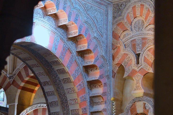 Mosque-Cathedral and Jewish Quarter guided tour