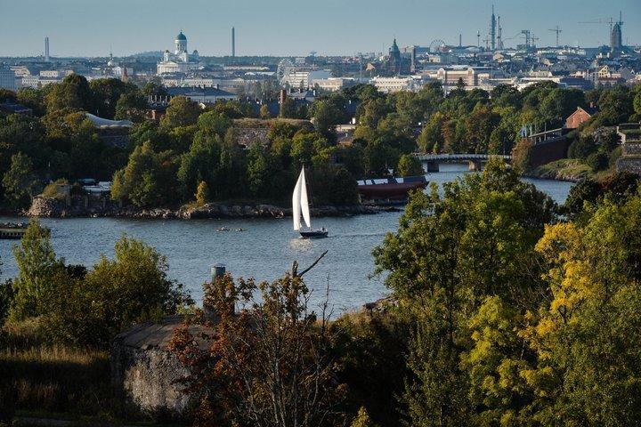Helsinki City and Archipelago Guided RIB Boat Tour