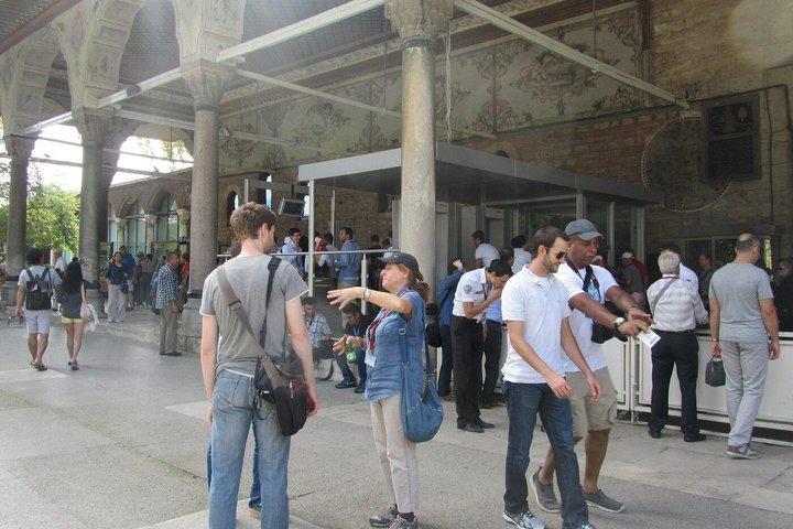 Topkapi Palace and Ottoman Heritage Audio Guide Experience