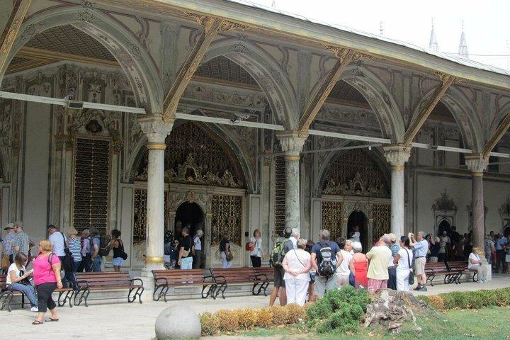 Topkapi Palace and Ottoman Heritage Audio Guide Experience