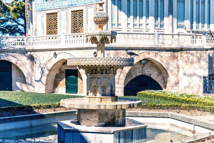 Topkapi Palace and Ottoman Heritage Audio Guide Experience