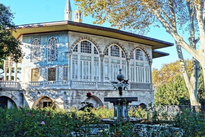 Topkapi Palace and Ottoman Heritage Audio Guide Experience