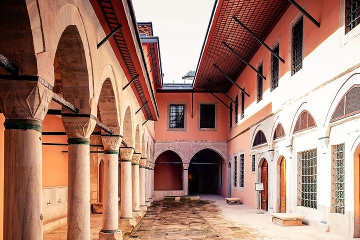 Topkapi Palace and Ottoman Heritage Audio Guide Experience