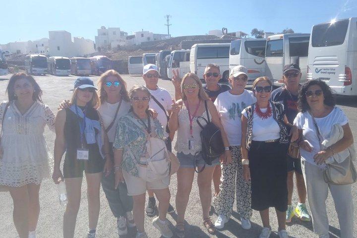 Santorini Private Excursion for Cruise Passengers and Visitors