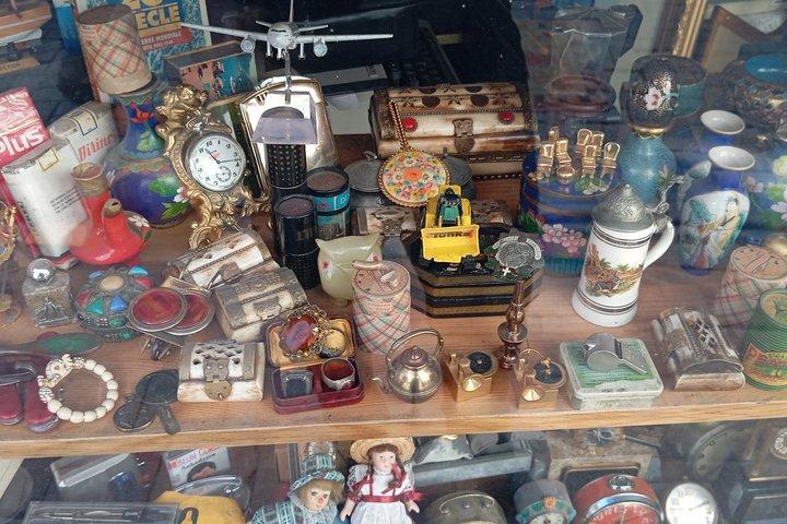 Istanbul Vintage Flea Market & Antique Photo Tour by Motorcycle