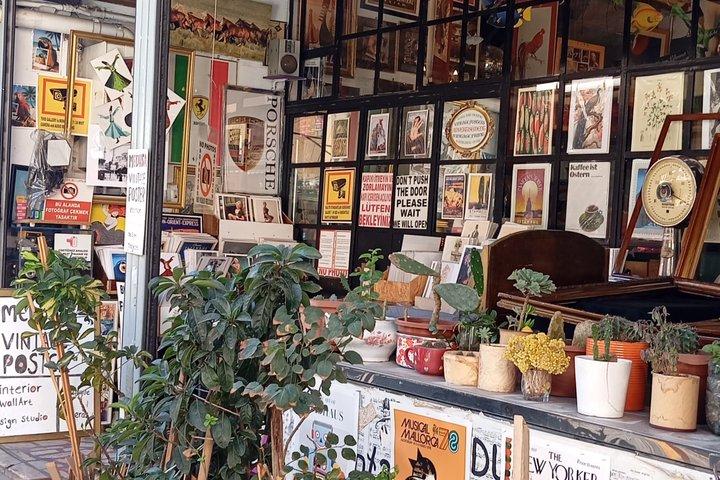Istanbul Vintage Flea Market & Antique Photo Tour by Motorcycle
