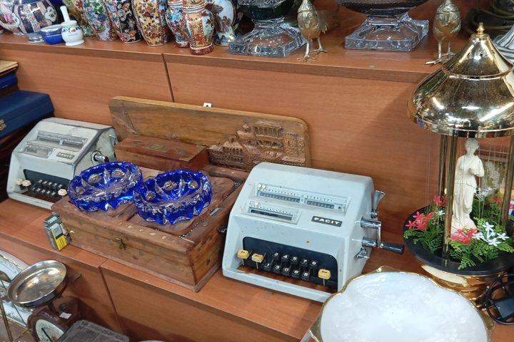 Istanbul Vintage Flea Market & Antique Photo Tour by Motorcycle