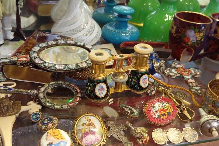 Istanbul Vintage Flea Market & Antique Photo Tour by Motorcycle