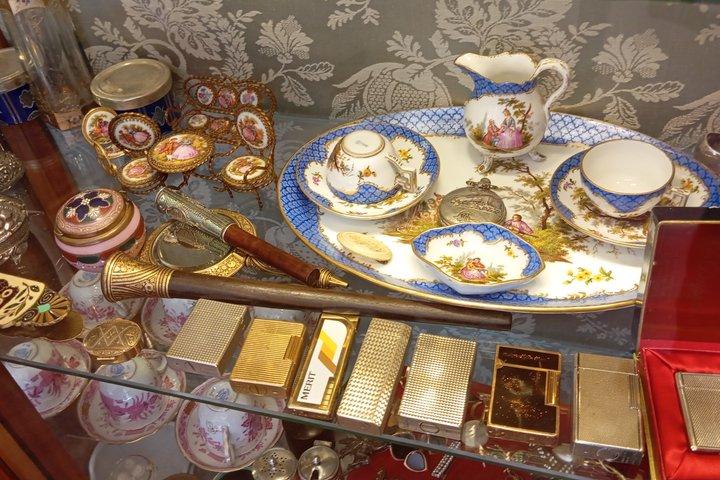 Istanbul Vintage Flea Market & Antique Photo Tour by Motorcycle