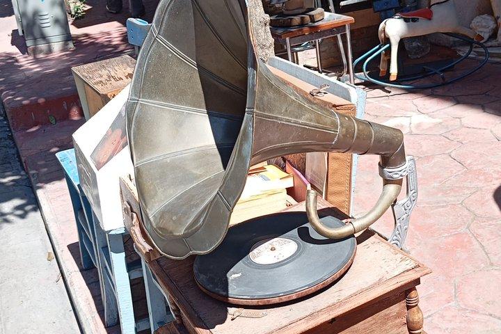 Istanbul Vintage Flea Market & Antique Photo Tour by Motorcycle