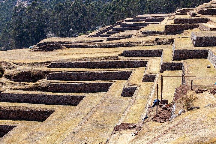 2 - Day Sacred Valley Experience: Vattenfall, Kolibrier,Chinchero