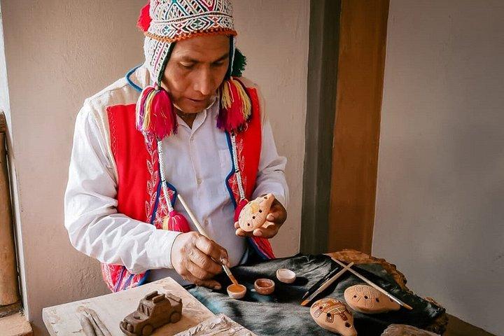2 - Day Sacred Valley Experience: Vattenfall, Kolibrier,Chinchero