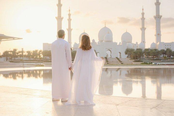 Abu Dhabi Premium Guided City Tour with Lunch Included