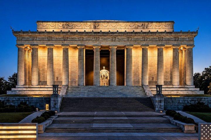 Night-Time City Tour of Washington DC
