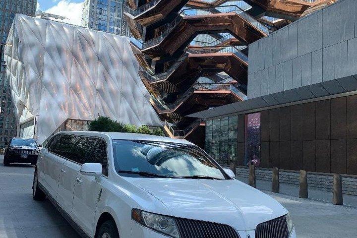 ニューアークからマンハッタンへSUV、リムジン、バンでプライベート送迎