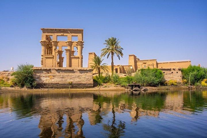 熱気球でルクソールへ、豪華ナイルクルーズアスワン