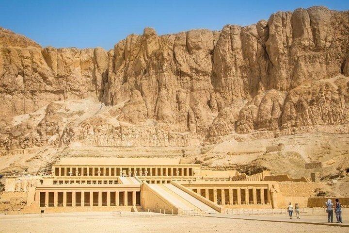 熱気球でルクソールへ、豪華ナイルクルーズアスワン