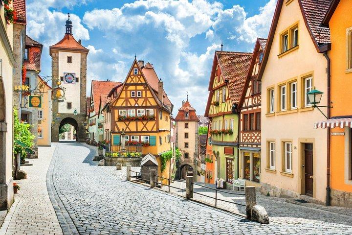 Private Rothenburg and Dinkelsbühl Day Trip from Munich