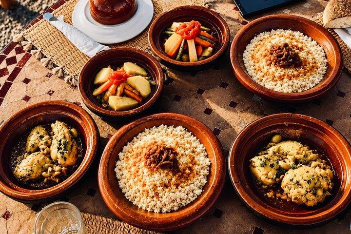 Agafay Desert Quad, Camel Ride & Dinner Show vanuit Marrakech