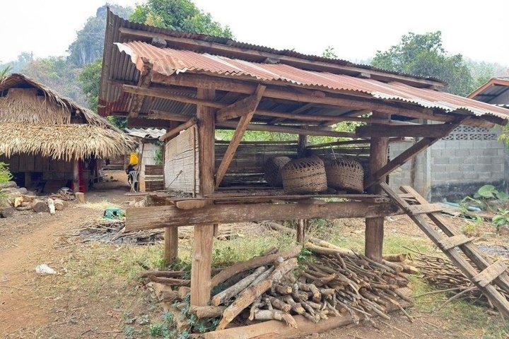 チェンダーオの終日洞窟山からの眺め