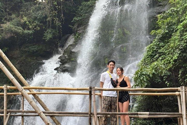 Chiang Mai Ethical Elephant Sanctuary e Pha Dok Siew Trail