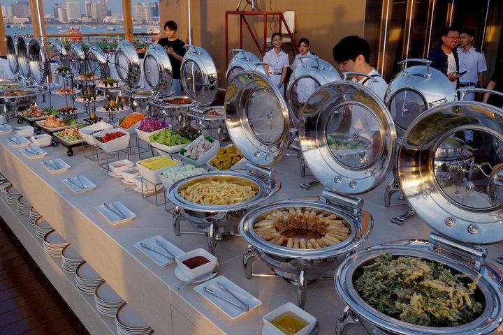 Atlantis Pattaya Flydende Middagsbåd med Buffet & Shows