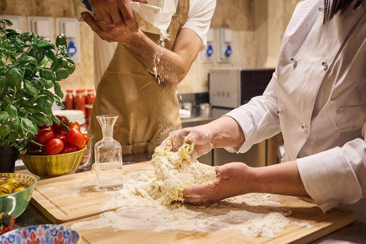 ローマからのモンテプルチアーノ料理教室とワインテイスティング