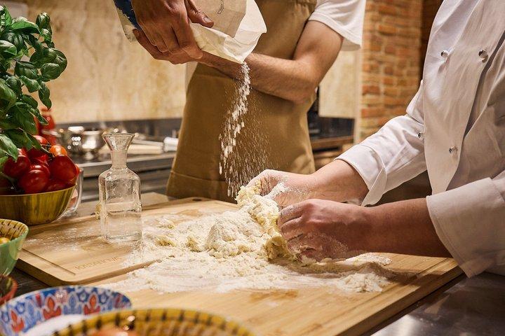 ローマからのモンテプルチアーノ料理教室とワインテイスティング